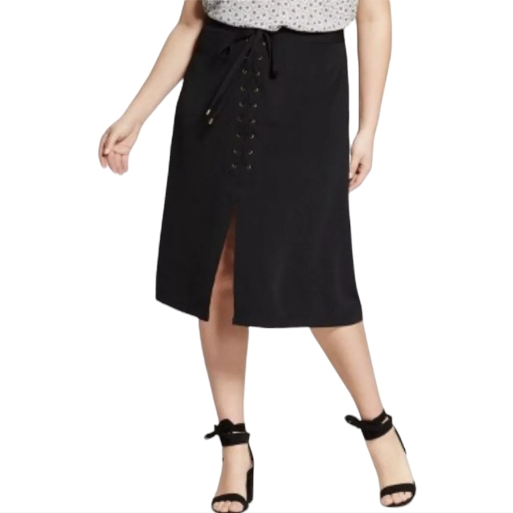 Who What Wear Lace Up A-Line Knee Length/Midi Skirt in Black Size 12